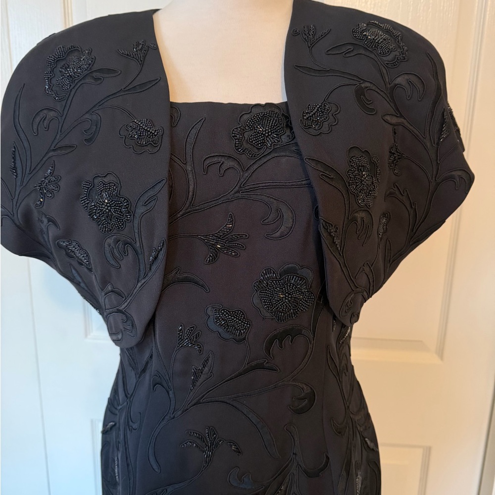 Carmen Marc Valvo Black Embroidered Long Sleeve Dress with matching shrug